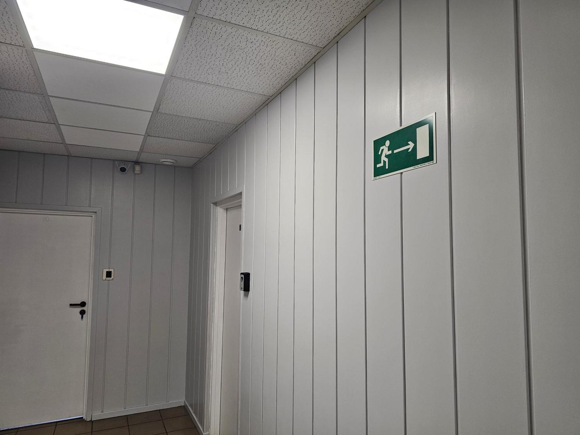 Rest Hostel Airport Modlin Nowy Dwór Mazowiecki Екстериор снимка