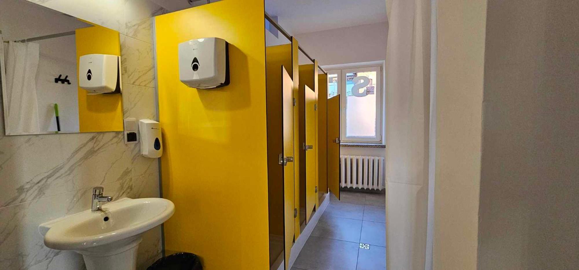 Rest Hostel Airport Modlin Nowy Dwór Mazowiecki Екстериор снимка